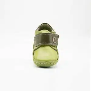 Chausson en cuir véritable pistache. Modèle Birds. Vue de face