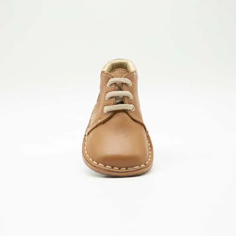 Chaussures en cuir véritable Camel. Modèle Sphère. Vue de face