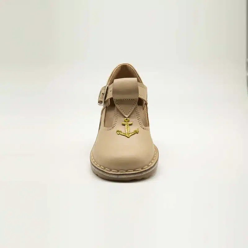 Chaussures en cuir véritable beige. Modèle SANDRA. Vue de face