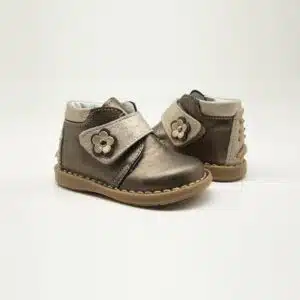 Chaussures en cuir véritable bronze. Modèle Dreams. Paire