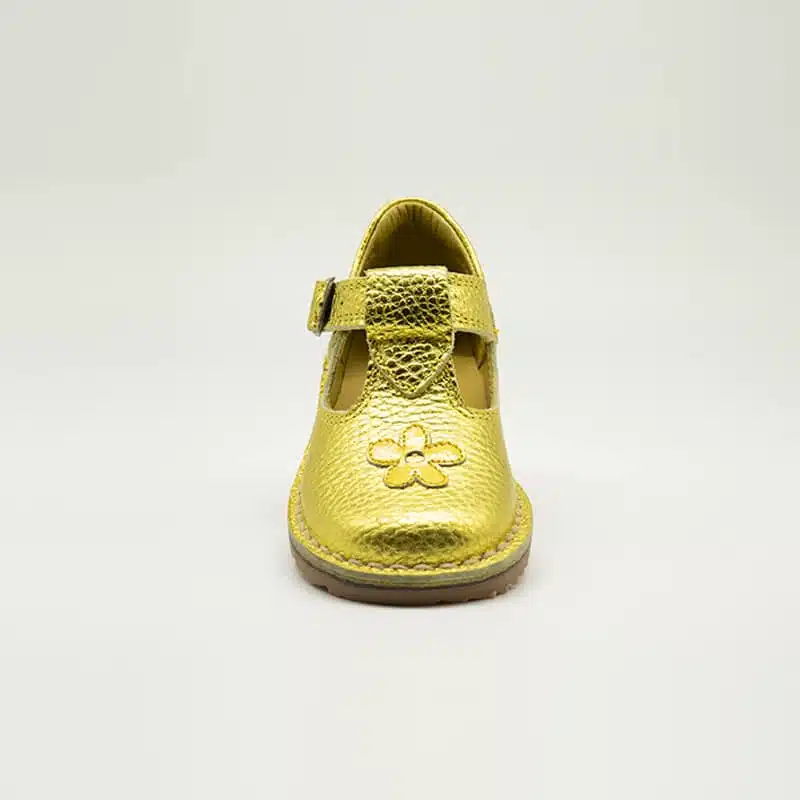 Chaussures en cuir véritable doré.Modèle SANDRA. Vue de face