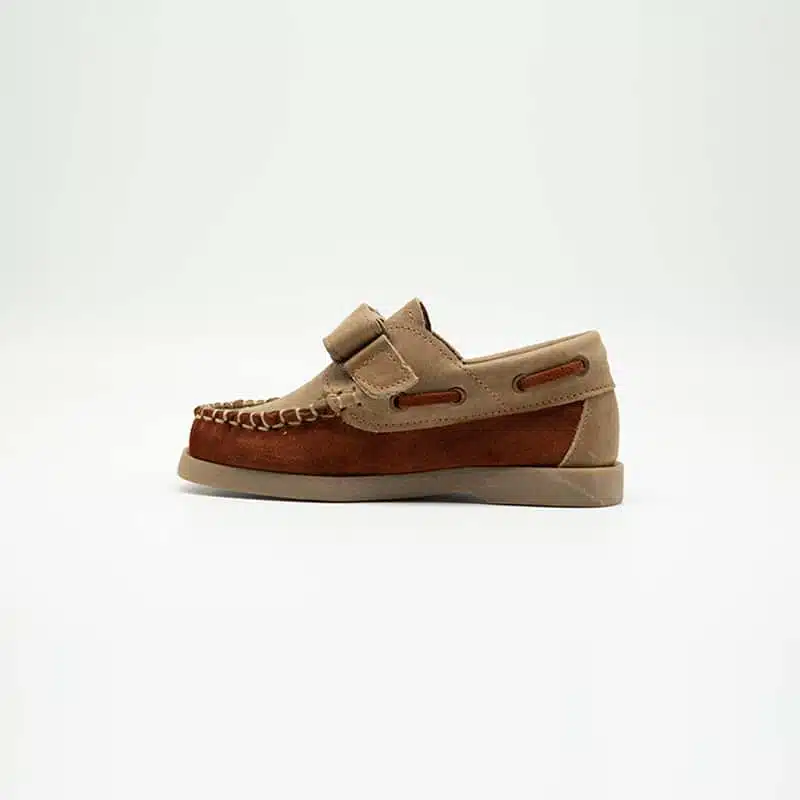 Chaussures en cuir véritable marron et beige. Modèle Enzo_V2. Vue de côté 2