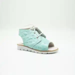 Sandel en cuir véritable turquoise. Model Playa. Vue de côté