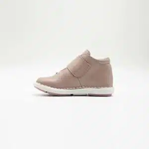 Chaussures en cuir véritable rose.Modèle Doris. Vue de côté 2