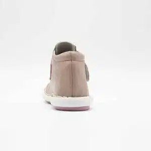 Chaussures en cuir véritable rose.Modèle Doris. Vue de derrière