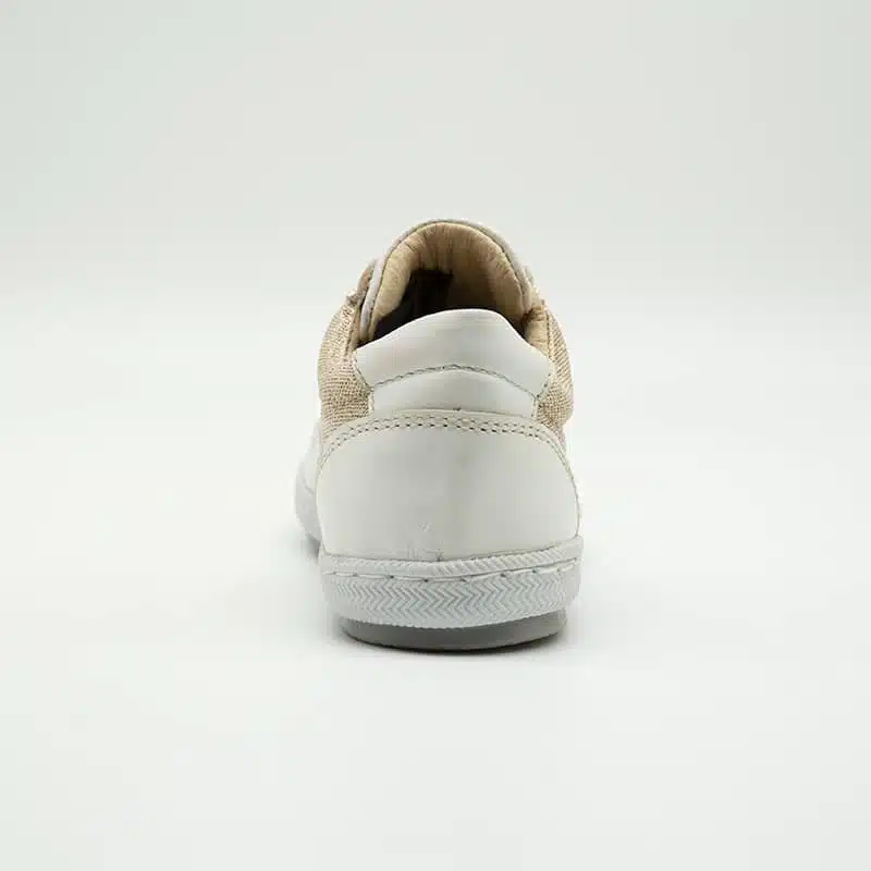 Espadrille en cuir véritable blanc et doré. Modèle Chic. Vue de derrière